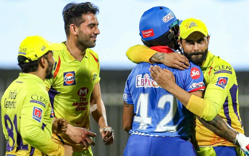 M34+%3a+3+sixes+in+the+last+over%2c+Axar+took+Delhi+to+the+top%2c+CSK+lost+by+5+wickets